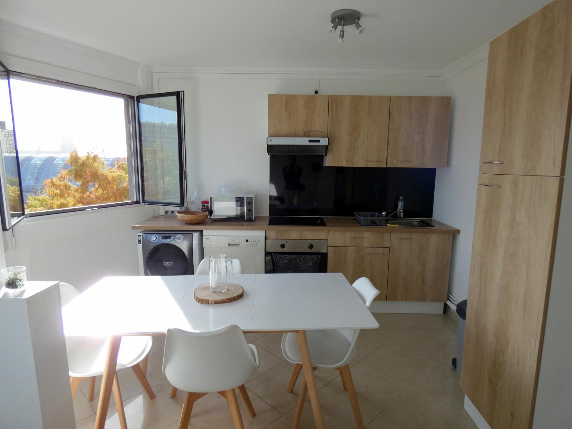 37M2 Lumineux Face Gare Sncf, Wifi Et Cafe Et The Offerts Apartment Orléans Exterior photo