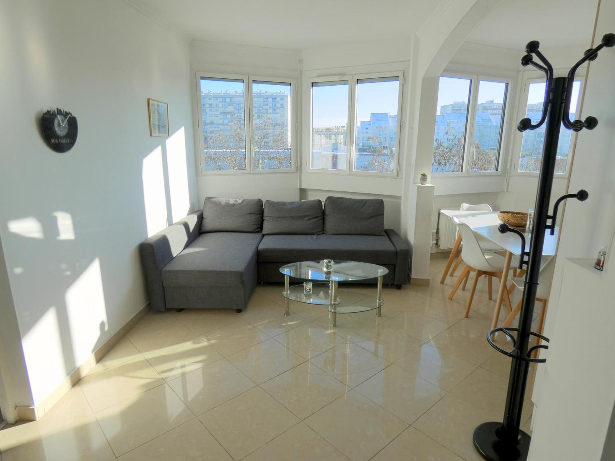 37M2 Lumineux Face Gare Sncf, Wifi Et Cafe Et The Offerts Apartment Orléans Exterior photo